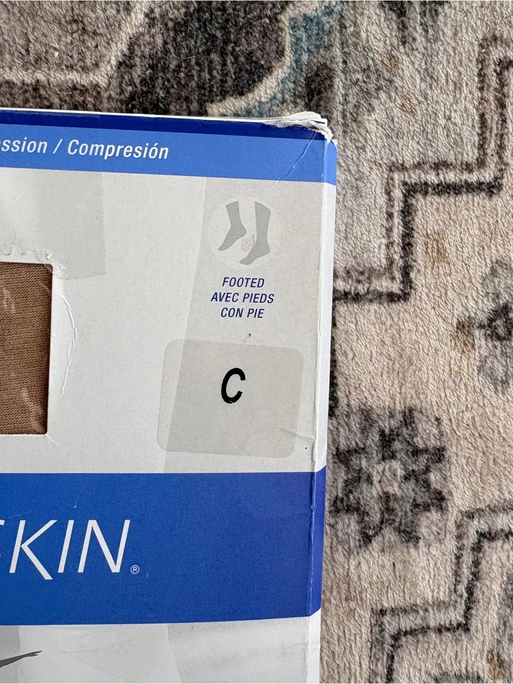 Danskin 212 Compression Microfiber Footed Tights Size C Light Toast NOS USA